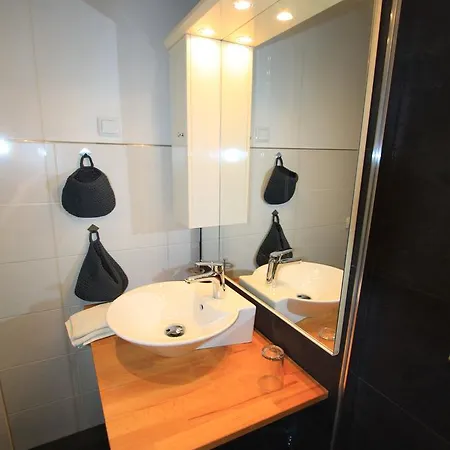 Velebit Apartmán *