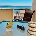 Velebit Apartament *