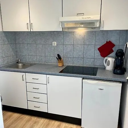Velebit Apartman *
